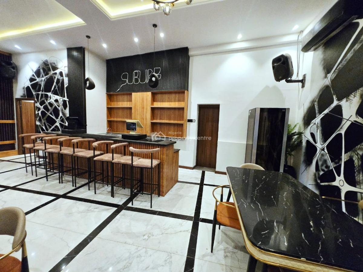 Commercial 7 Bedroom Property, Victoria Island (vi), Lagos, Restaurant / Bar for Rent