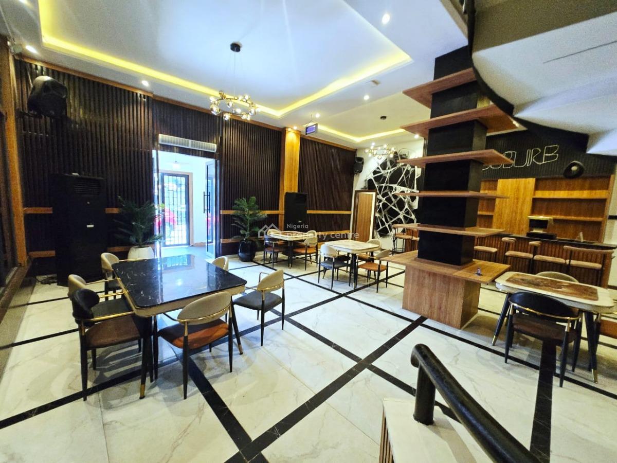 Commercial 7 Bedroom Property, Victoria Island (vi), Lagos, Restaurant / Bar for Rent