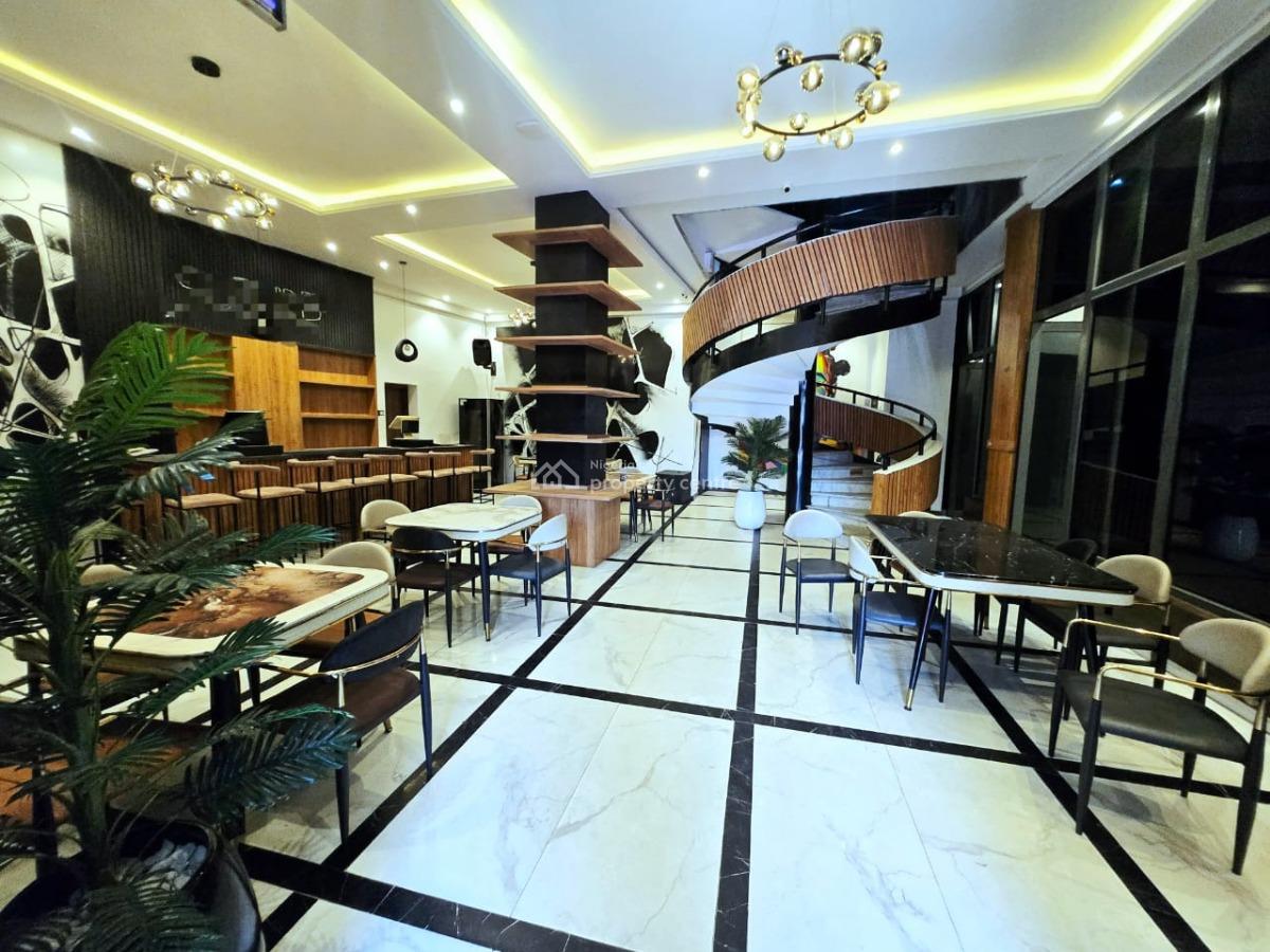 Commercial 7 Bedroom Property, Victoria Island (vi), Lagos, Restaurant / Bar for Rent