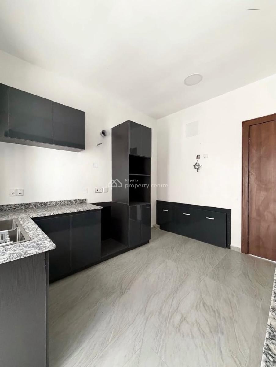 4 Bedroom Semi Detached Duplex, Lekki Phase 1, Lekki, Lagos, Semi-detached Duplex for Rent