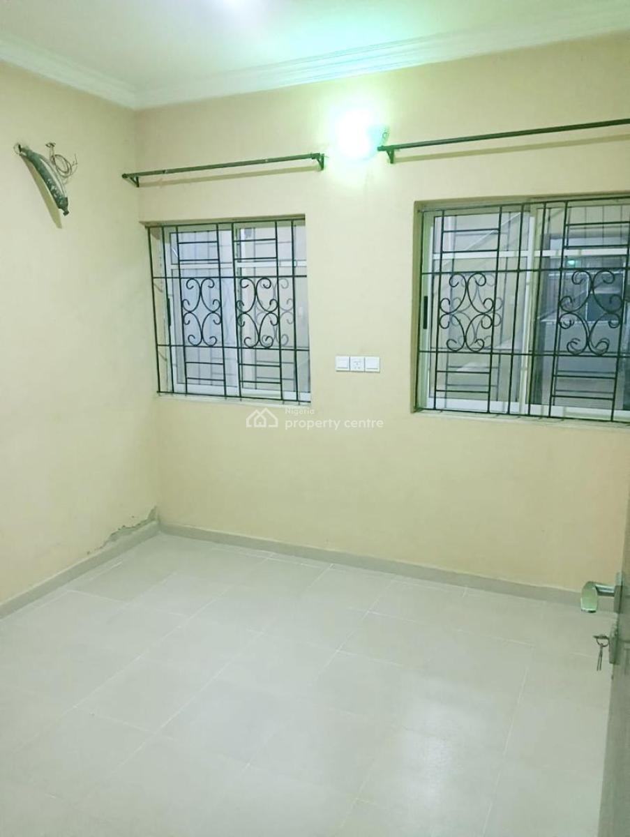 Luxury 2 Bedroom Apartment, Olowora, Omole Phase 2, Ikeja, Lagos, Flat / Apartment for Rent