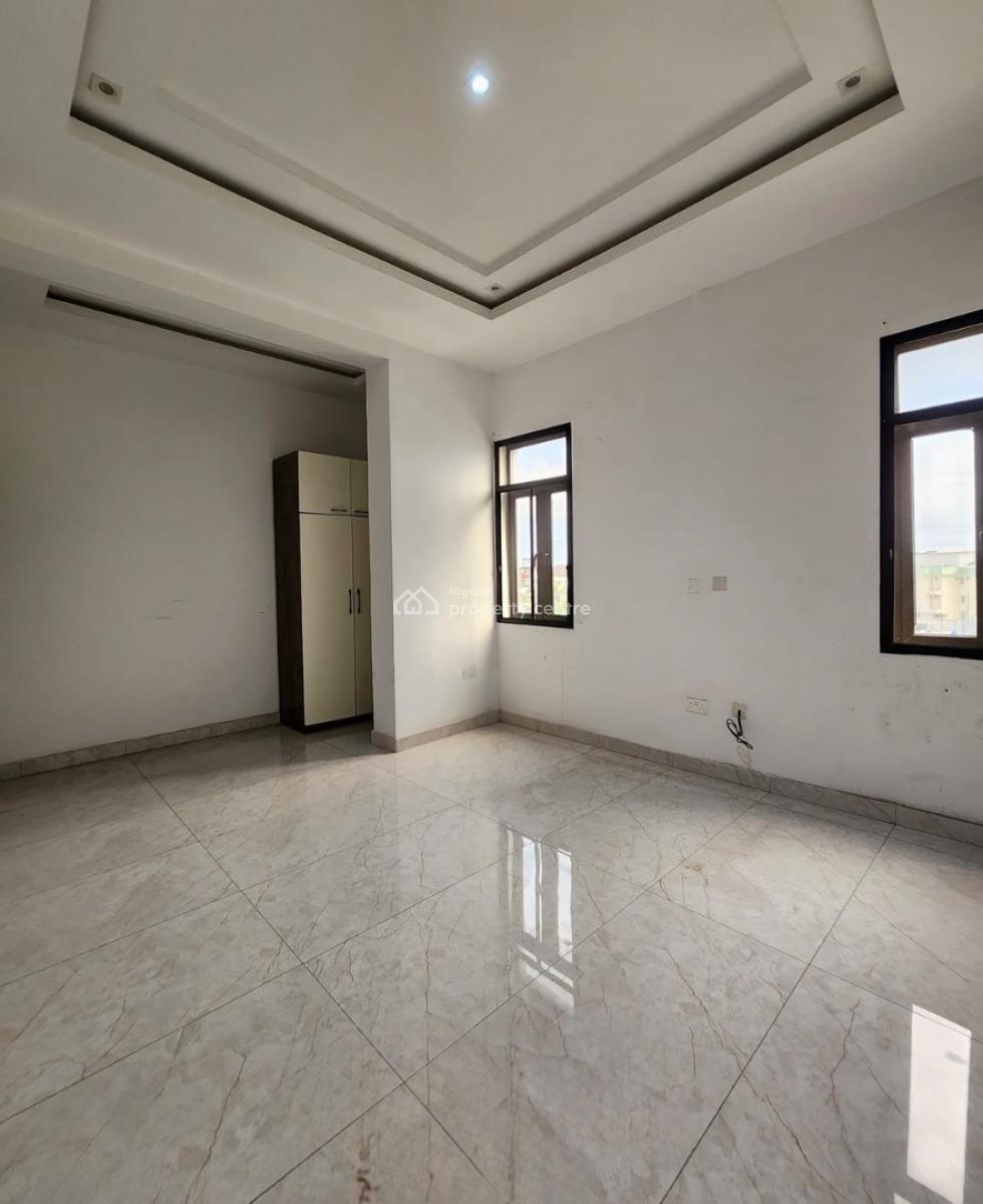 Serviced 3 Bedroom Apartments with Spacious Rooms and Elevator, Lekki Phase 1, Lekki, Lagos, Flat / Apartment for Rent