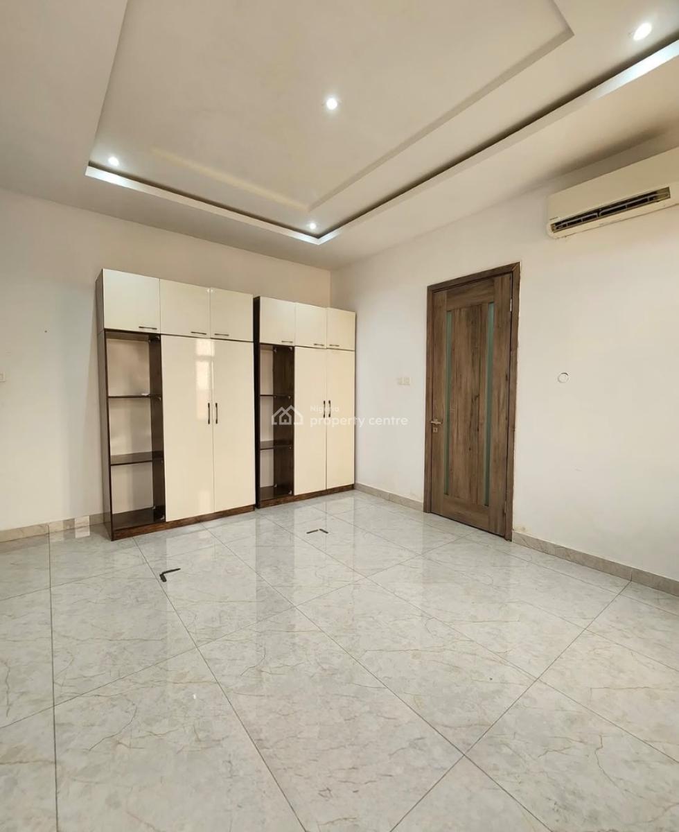 Serviced 3 Bedroom Apartments with Spacious Rooms and Elevator, Lekki Phase 1, Lekki, Lagos, Flat / Apartment for Rent