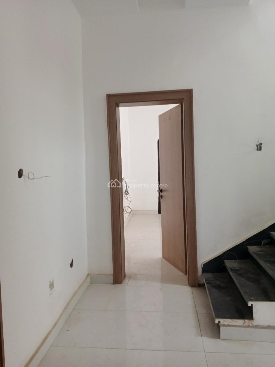 10 Bedrooms Fully Detached Duplex, Utako, Abuja, Detached Duplex for Rent