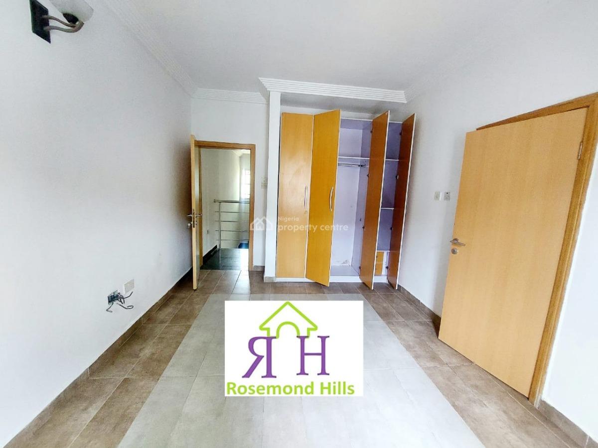 Well Maintained 4 Bedroom Terrace Duplex, Ikate Elegushi, Lekki, Lagos, Terraced Duplex for Sale
