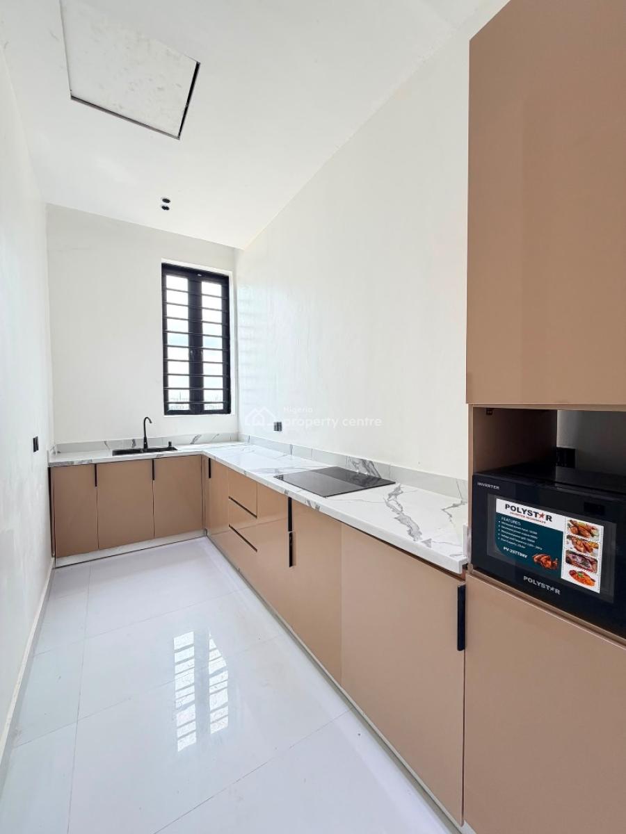 Outstanding Spacious Luxury 5 Bedroom Fully Detached Duplex with a Bq, Lekki Phase 1, Lekki, Lagos, Detached Duplex for Sale