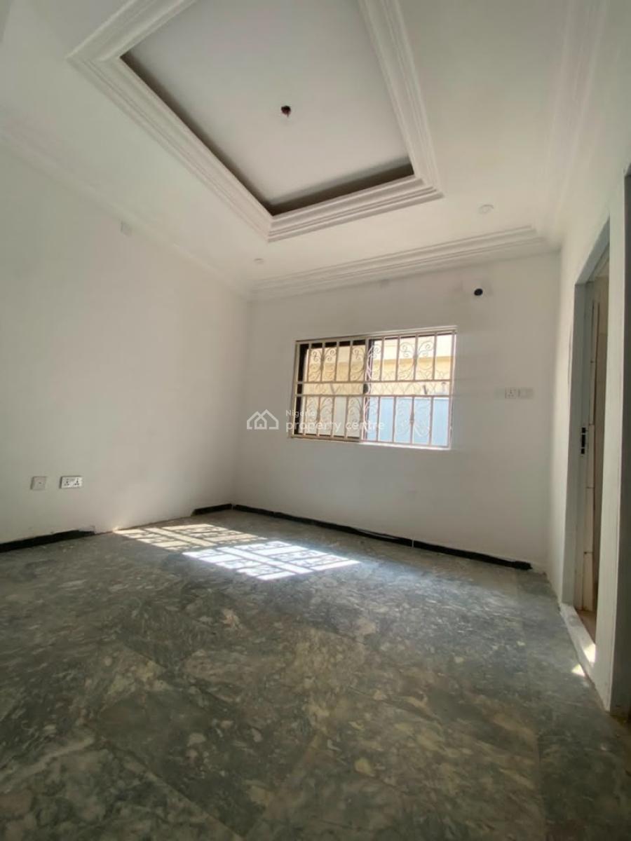 Self-contained, Lekki Phase 1, Lekki, Lagos, Self Contain (single Rooms) for Rent