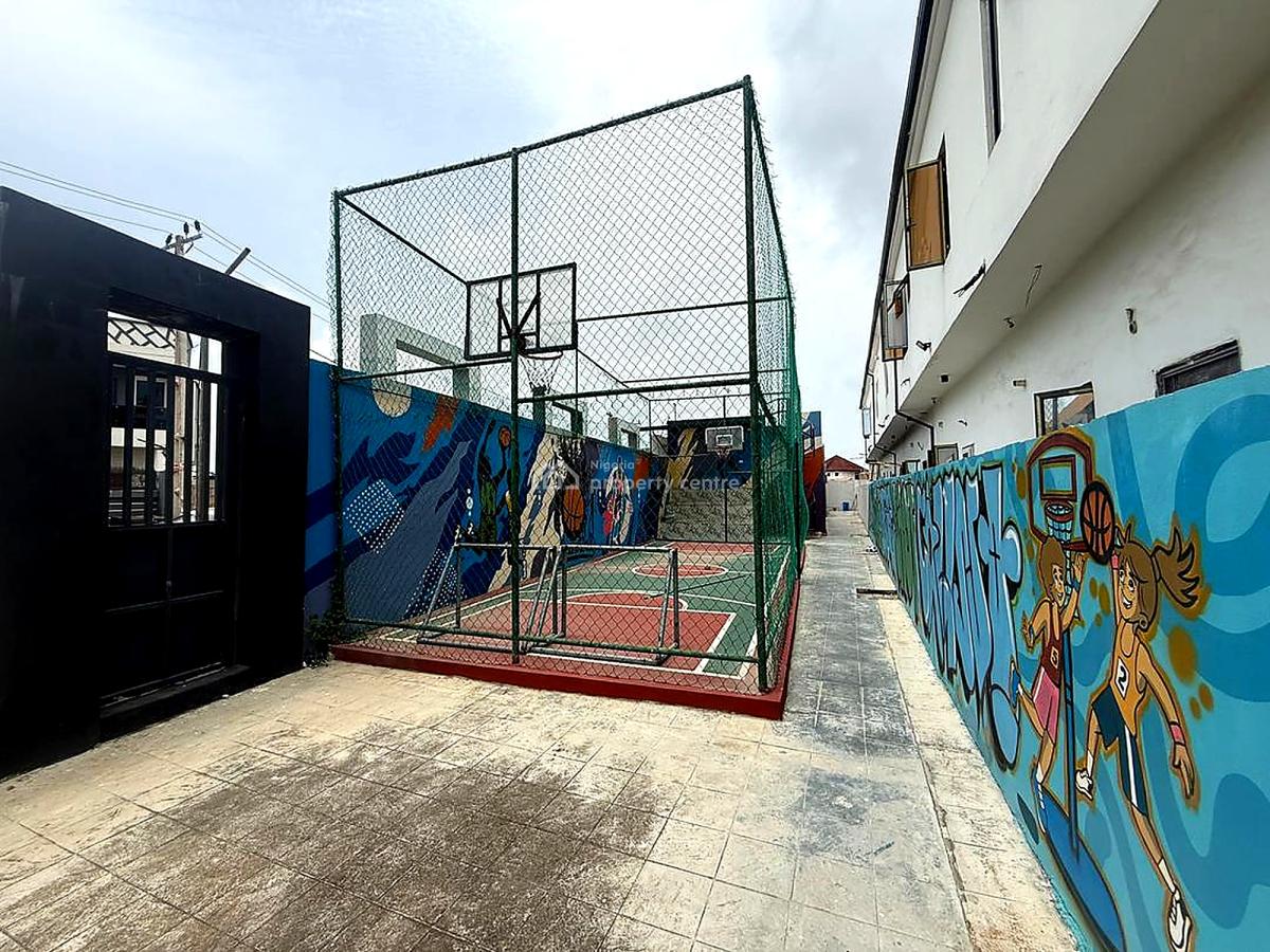 4 Bedroom House in Vi, Victoria Island (vi), Lagos, House for Sale