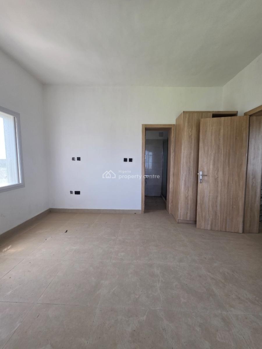 Luxury 2 Bedroom Maisonette with Excellent Finishing, Off Mobil Road Ilaje, Lekki Phase 2, Lekki, Lagos, House for Sale