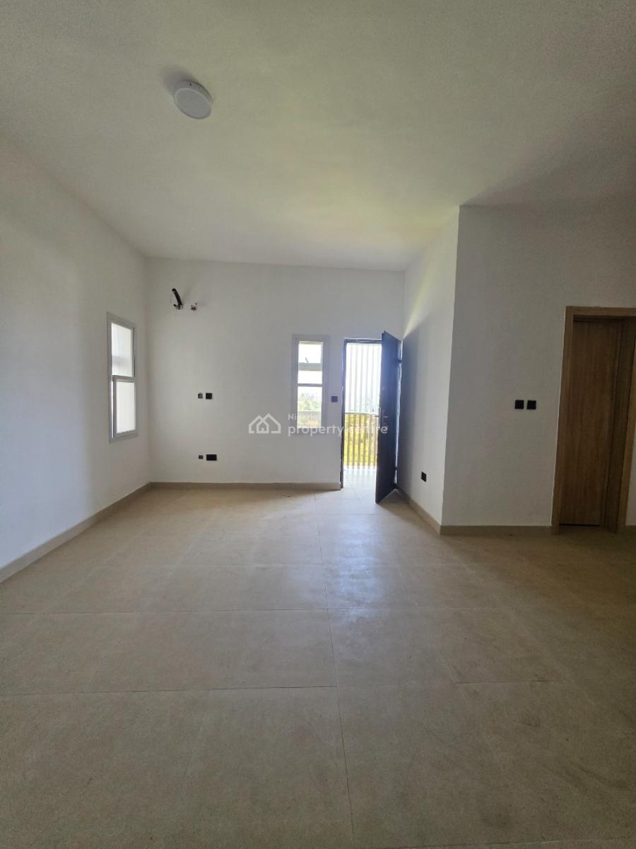 Luxury 2 Bedroom Maisonette with Excellent Finishing, Off Mobil Road Ilaje, Lekki Phase 2, Lekki, Lagos, House for Sale