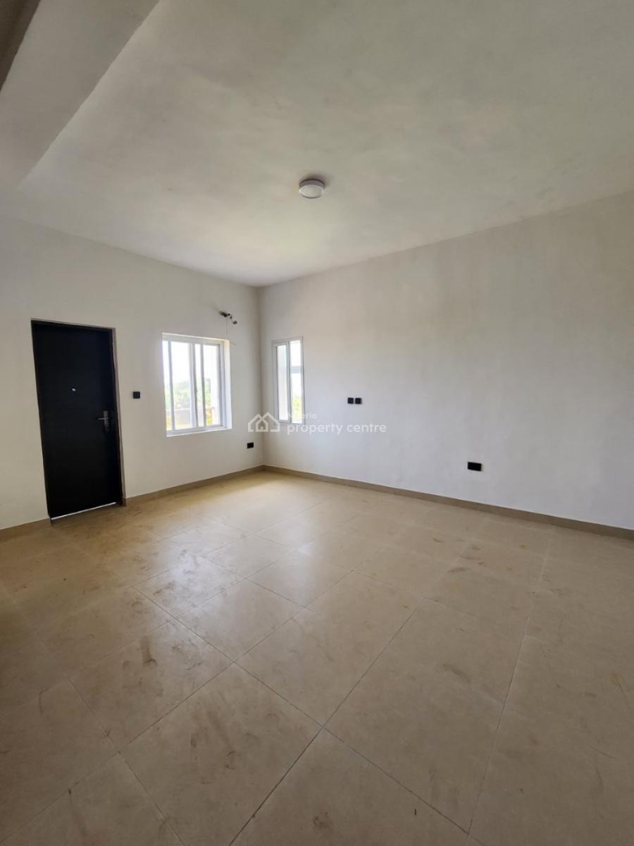 Luxury 3 Bedroom Apartment with Excellent Finishing, Off Mobil Road Ilaje, Lekki Phase 2, Lekki, Lagos, Flat / Apartment for Sale