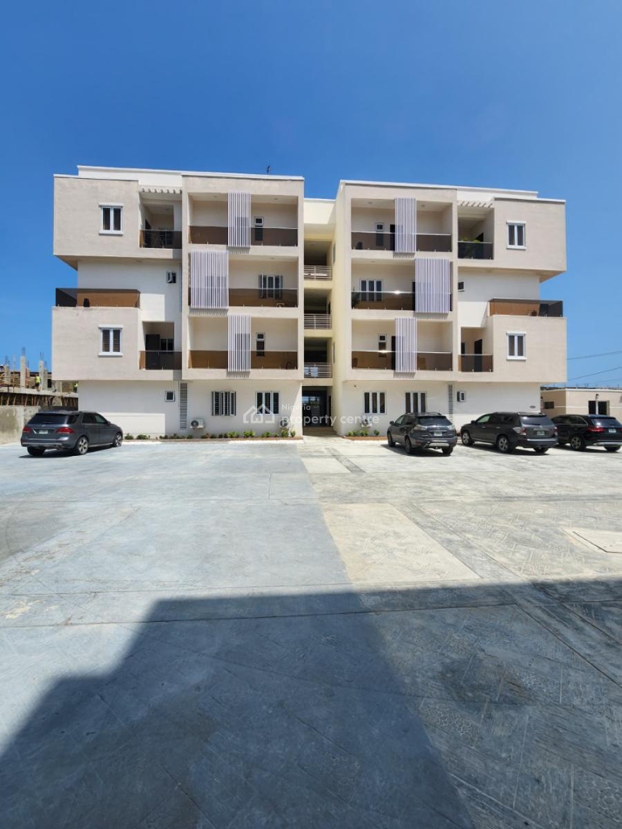 Luxury 3 Bedroom Apartment with Excellent Finishing, Off Mobil Road Ilaje, Lekki Phase 2, Lekki, Lagos, Flat / Apartment for Sale