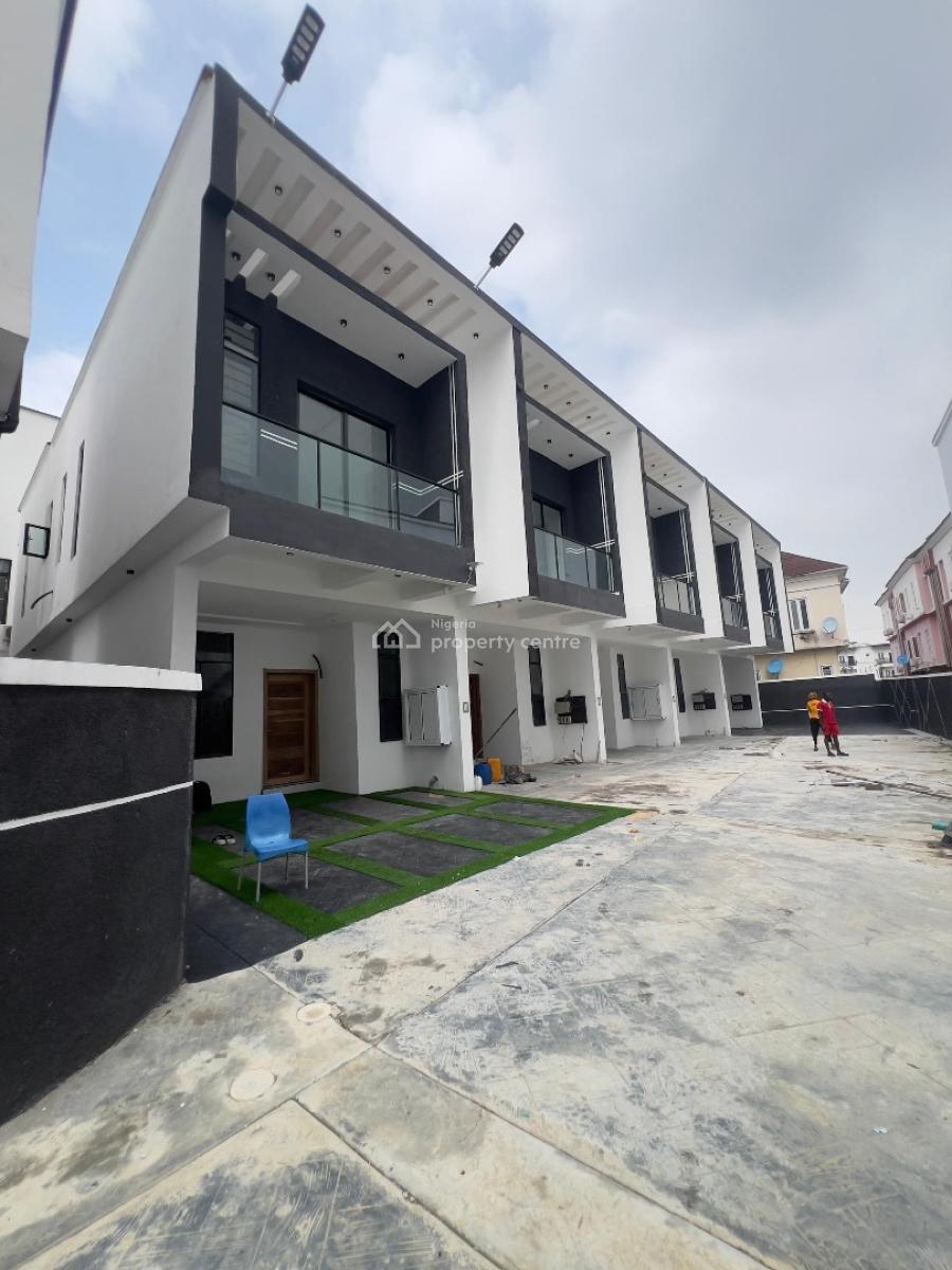 Spacious 3 Bedroom Terrace Duplex, Chevron, Lekki, Lagos, Terraced Duplex for Rent