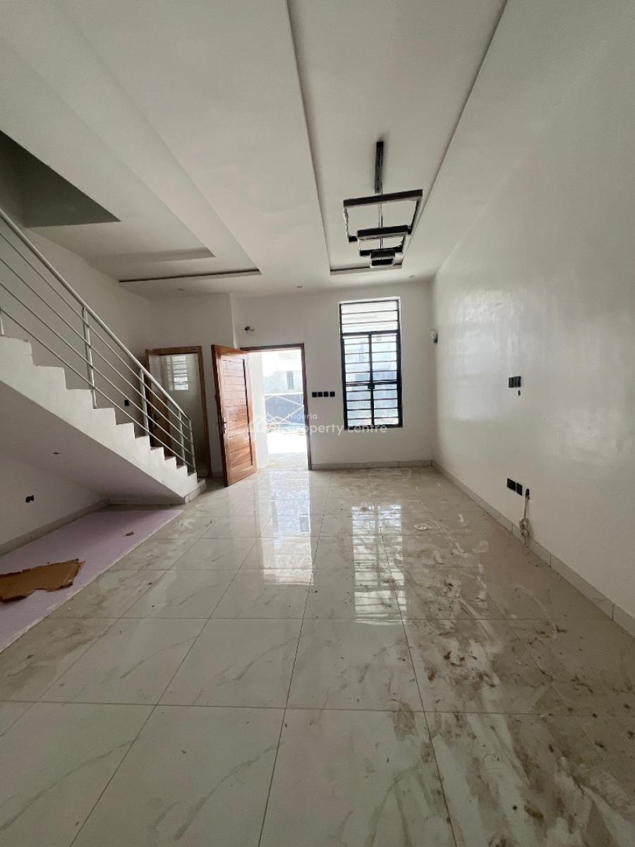 Spacious 3 Bedroom Terrace Duplex, Chevron, Lekki, Lagos, Terraced Duplex for Rent