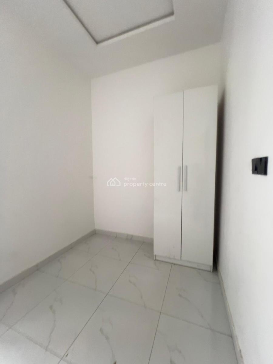 Spacious 3 Bedroom Terrace Duplex, Chevron, Lekki, Lagos, Terraced Duplex for Rent