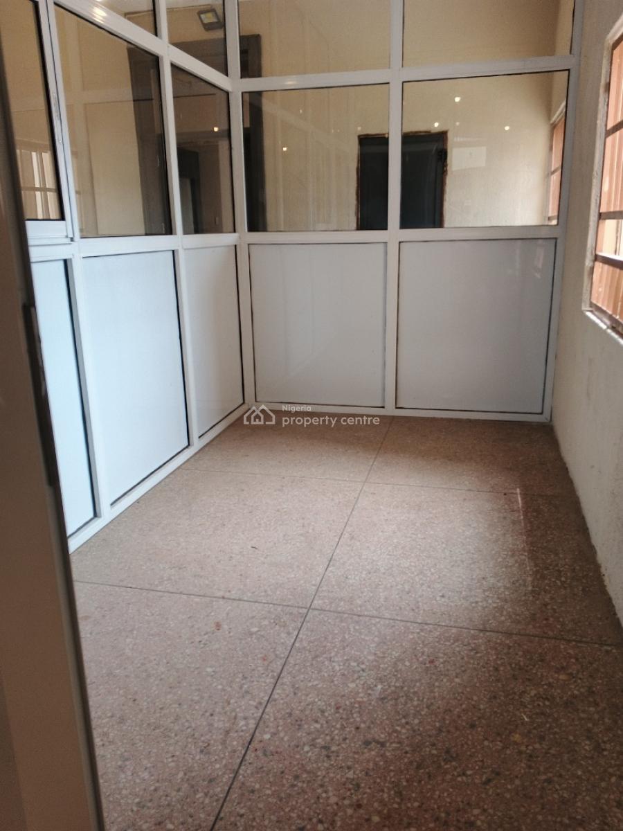 Vendor Stand of 8.5sqm, Area 10, Garki, Abuja, Commercial Property for Rent