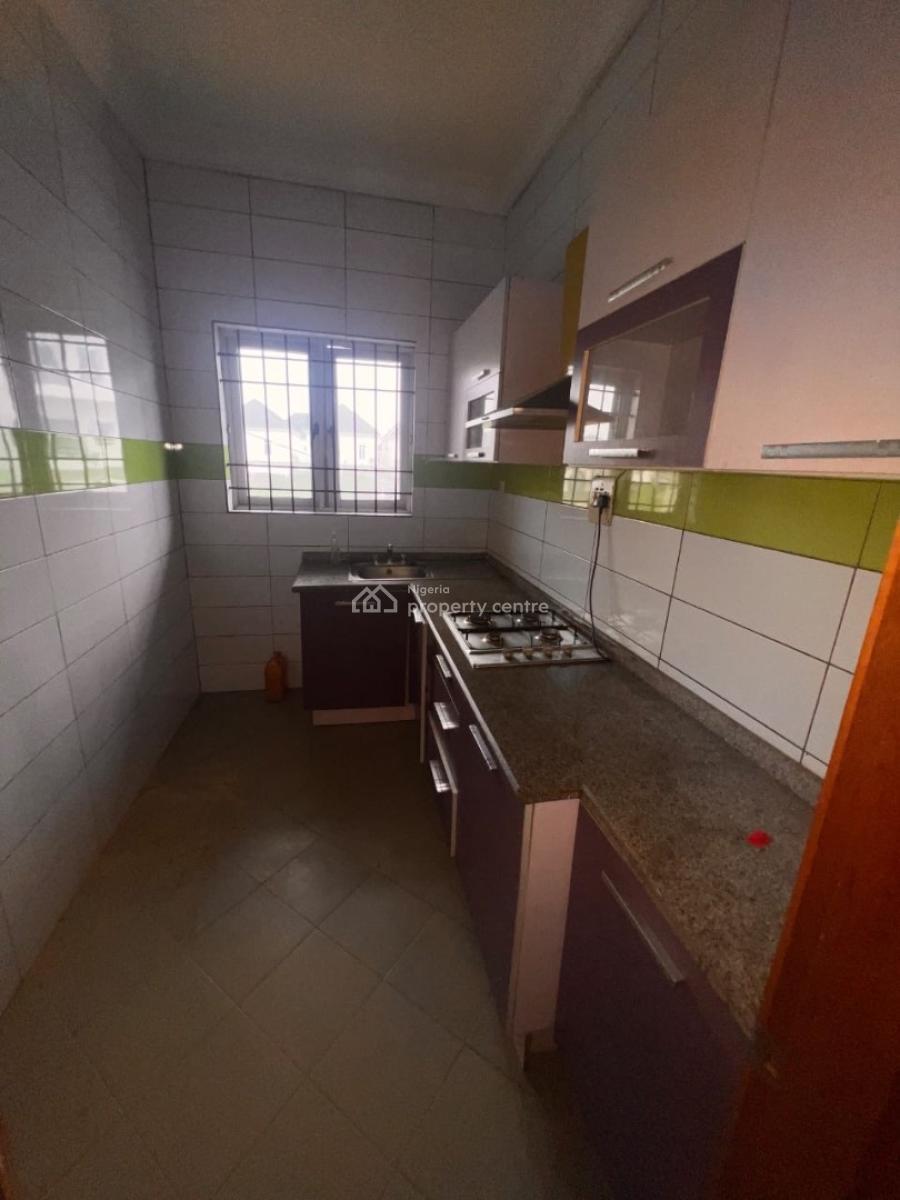 Spacious 1 Bedroom Upstairs, Ikate, Ikate Elegushi, Lekki, Lagos, Mini Flat (room and Parlour) for Rent