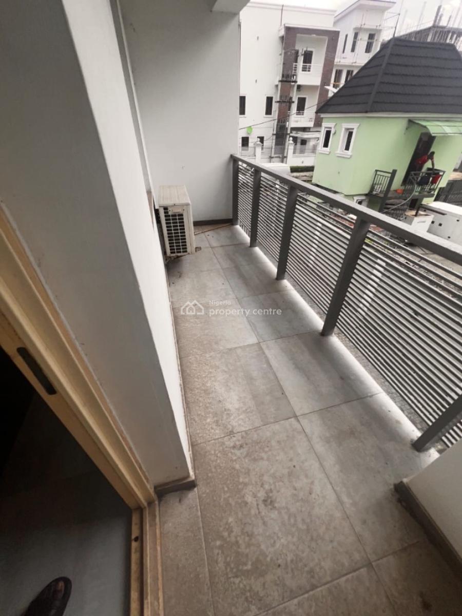Spacious 1 Bedroom Upstairs, Ikate, Ikate Elegushi, Lekki, Lagos, Mini Flat (room and Parlour) for Rent