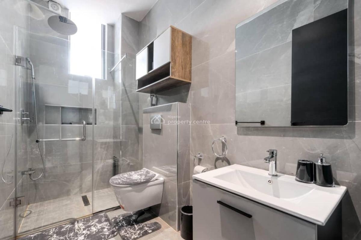 3bedroom Apartment with Swimming Pool, Gym, Snooker Board, Table Tenni, Lekki Phase 1, Lekki, Lagos, Flat / Apartment Short Let