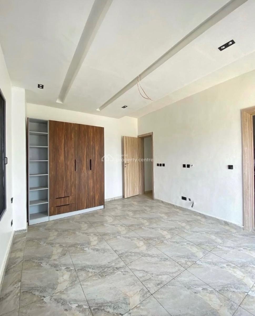 Luxurious Fully Serviced 3 Bedroom Apartment with Bq, Lekki Phase 1, Lekki, Lagos, Flat / Apartment for Rent