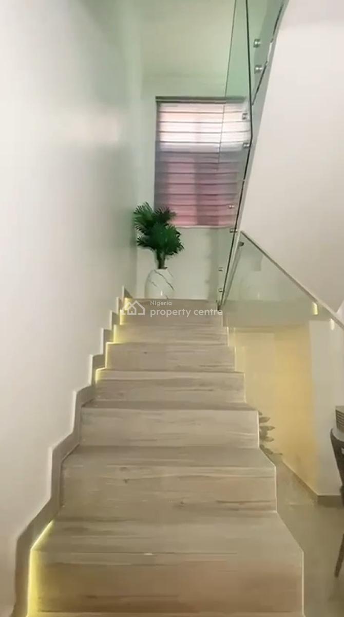 Fully Furnished 3bedroom Penthouse, Cardogan Estate Osapa, Lekki, Lagos, Flat / Apartment for Sale
