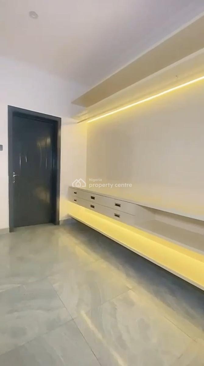 Fully Furnished 3bedroom Penthouse, Cardogan Estate Osapa, Lekki, Lagos, Flat / Apartment for Sale