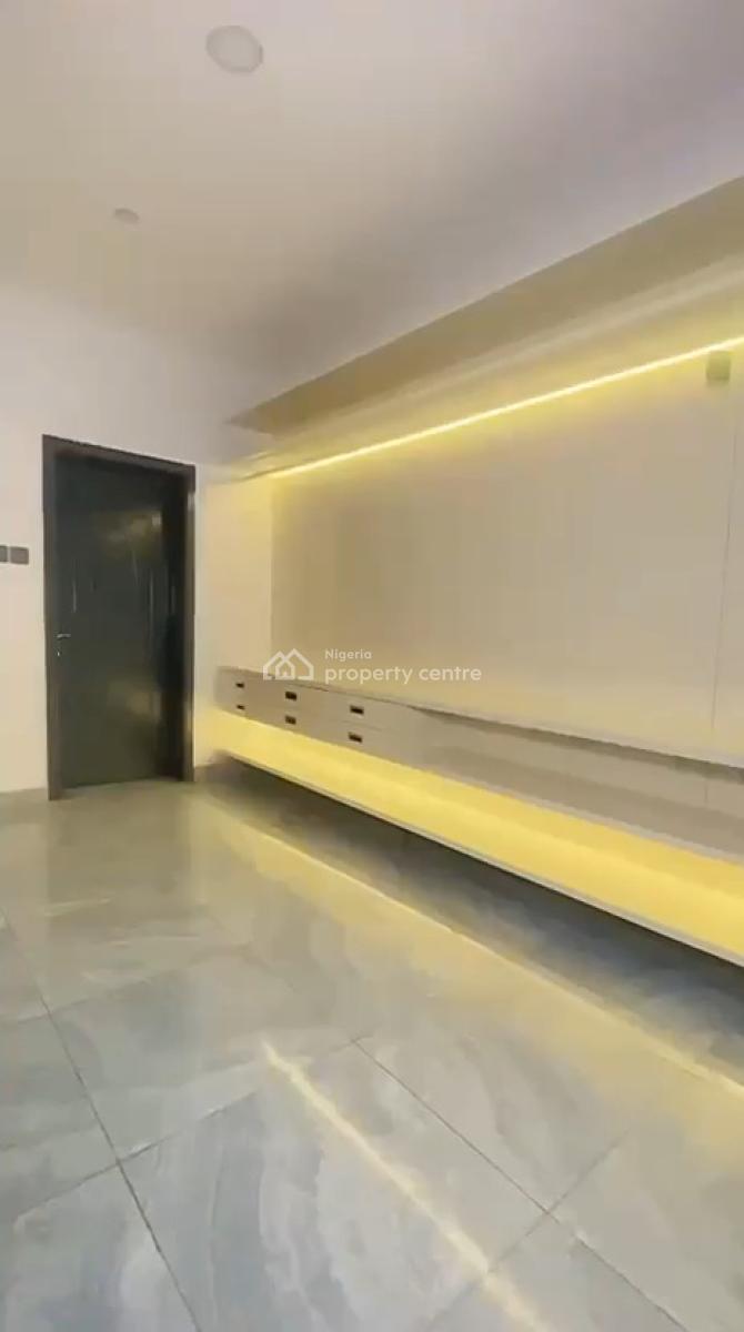 Fully Furnished 3bedroom Penthouse, Cardogan Estate Osapa, Lekki, Lagos, Flat / Apartment for Sale