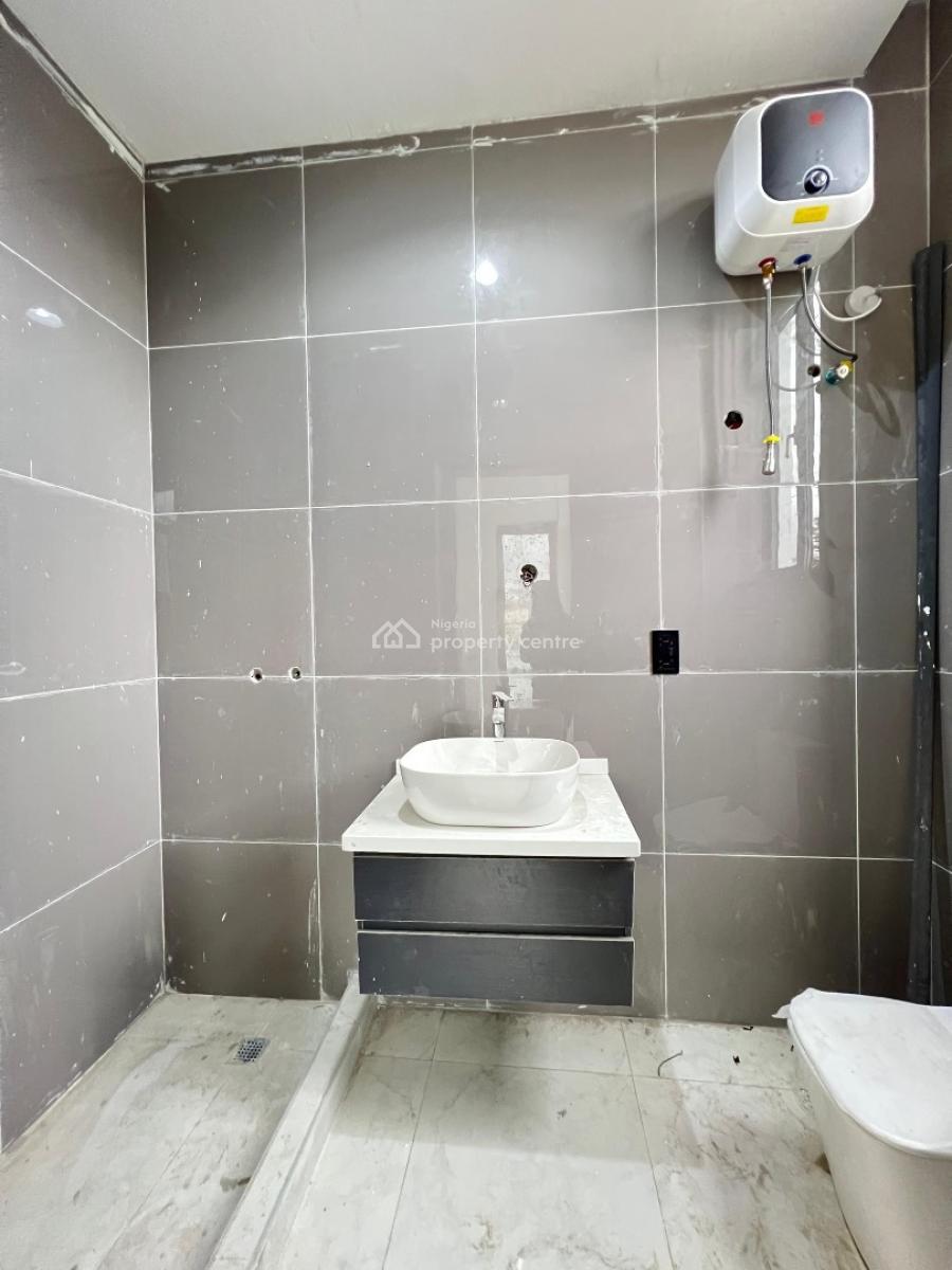 Lovely 2bedroom Luxurious Apartment with Bq, Lekki Phase 1, Lekki, Lagos, Flat / Apartment for Sale