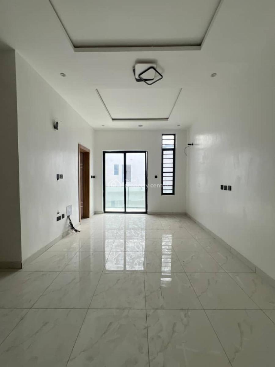 Very Classic,bran New 3 Bedrooms Terrace Duplex, Chevron Lekki ,private Estate with 24/7 Security,close to The Expressw, Lekki Phase 2, Lekki, Lagos, Terraced Duplex for Rent