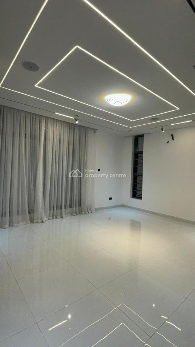Spacious Well Mantained 3 Bedroom Terrace Duplex with a Room Bq, Dreamville Court, Ocean Palm Estate Sangotedo, Sangotedo, Ajah, Lagos, House for Rent