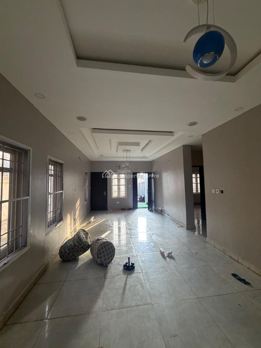 Well Built 2bedroom Apartment, Osapa, Lekki, Lagos, Flat / Apartment for Rent