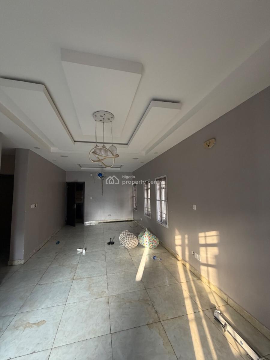 Well Built 2bedroom Apartment, Osapa, Lekki, Lagos, Flat / Apartment for Rent