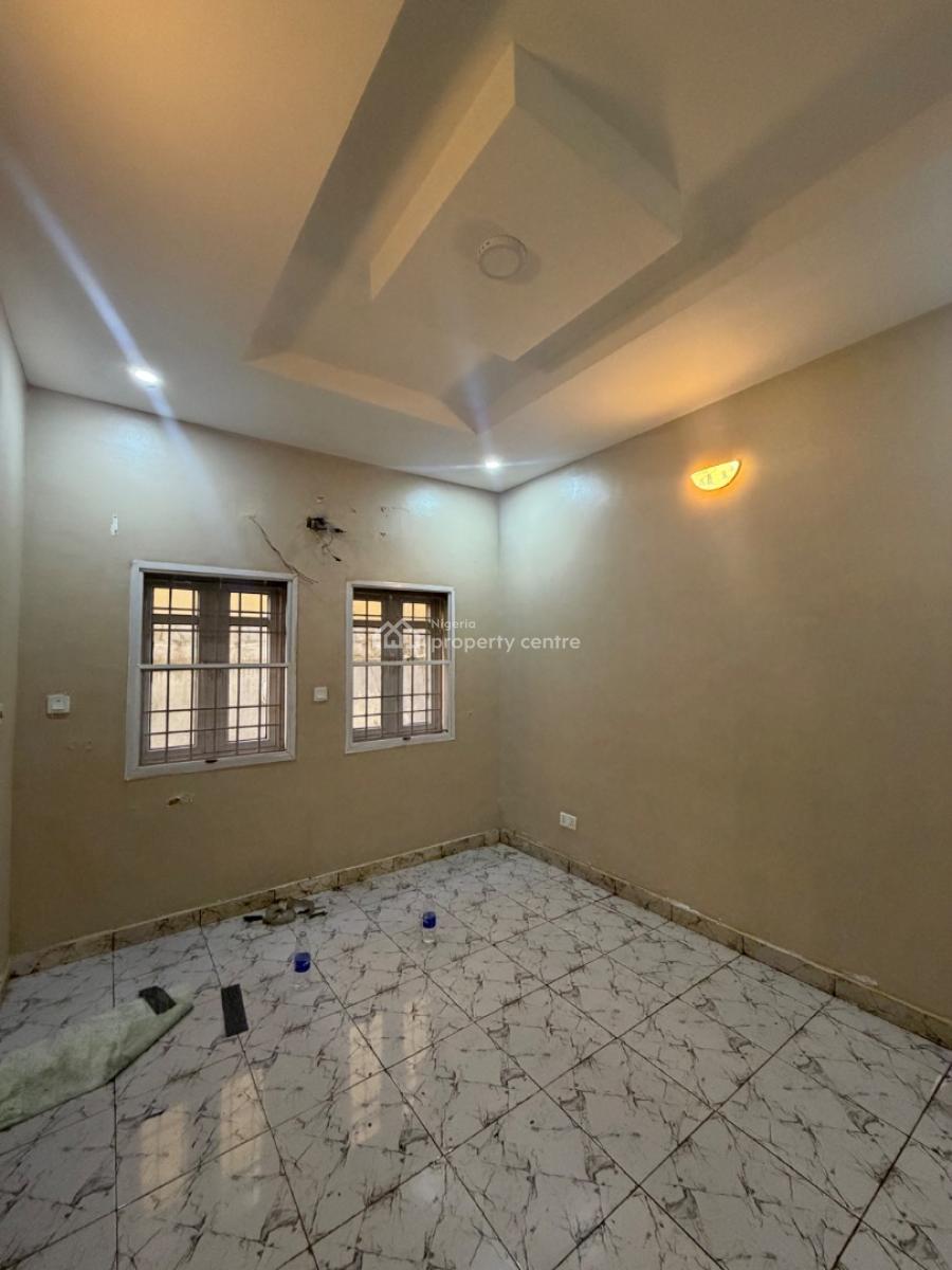 Well Built 2bedroom Apartment, Osapa, Lekki, Lagos, Flat / Apartment for Rent
