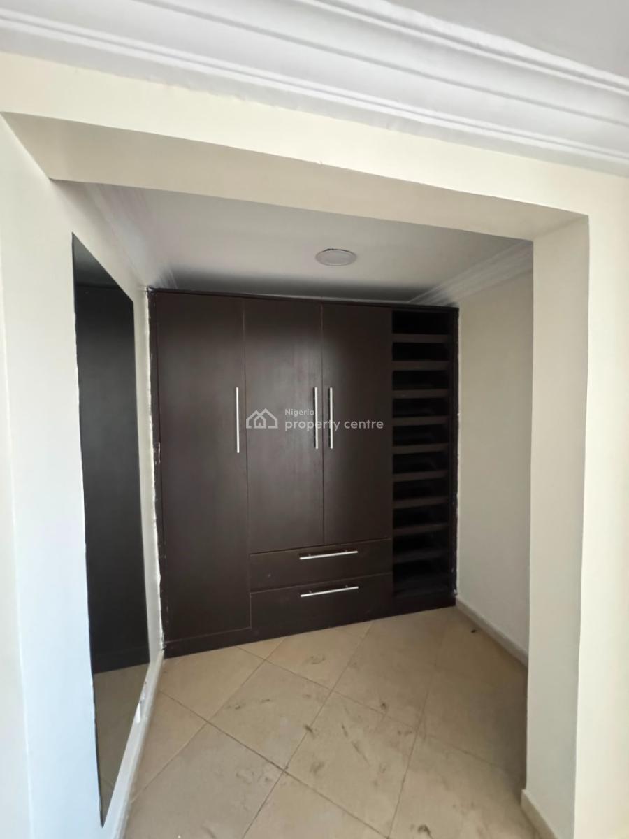 3 Units of 2-bedroom Apartments, Lekki Phase 1, Lekki, Lagos, Flat / Apartment for Rent