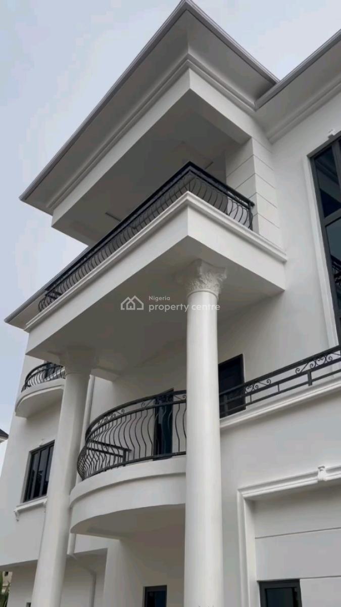 5 Bedrooms Detached Duplex with a Maid Room, Guzape District, Abuja, Detached Duplex for Sale