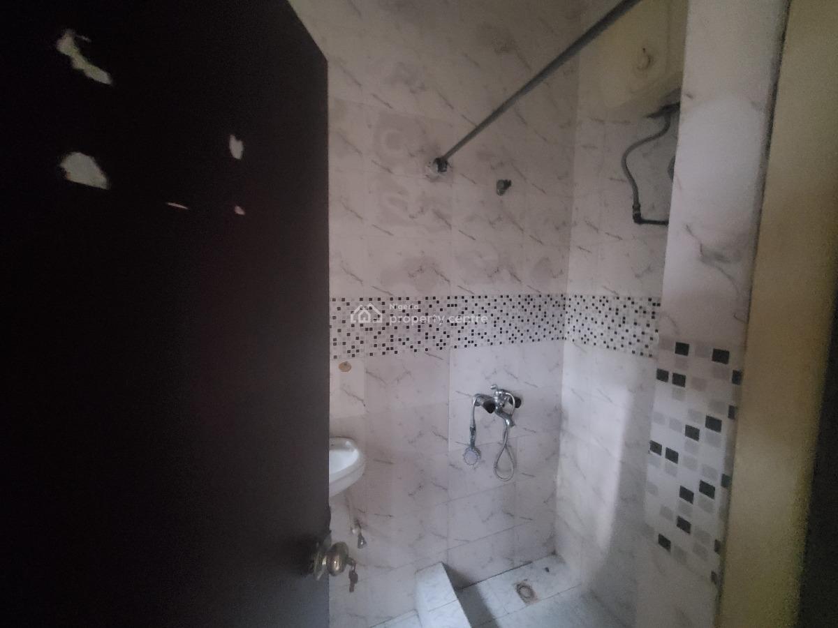 Well Maintained Cozy 2-bedroom Apartment, Olokonla, Ajah, Lagos, Flat / Apartment for Rent