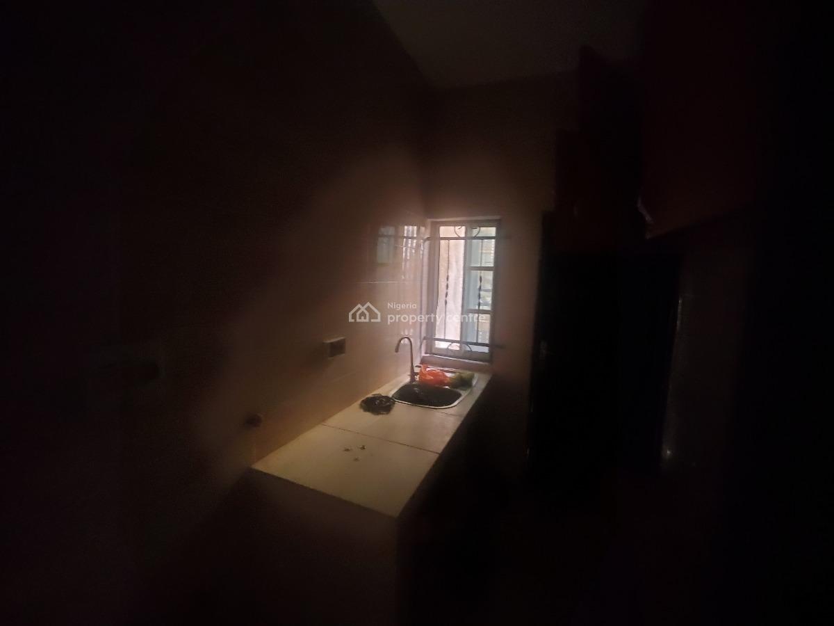 Well Maintained Cozy 2-bedroom Apartment, Olokonla, Ajah, Lagos, Flat / Apartment for Rent