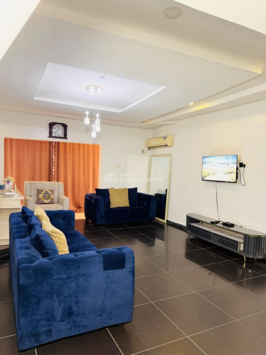 Well Furnished and Serviced 1 Bedroom Apartment in Prime Location, Close to Bannex, Wuse 2, Abuja, Flat / Apartment for Rent