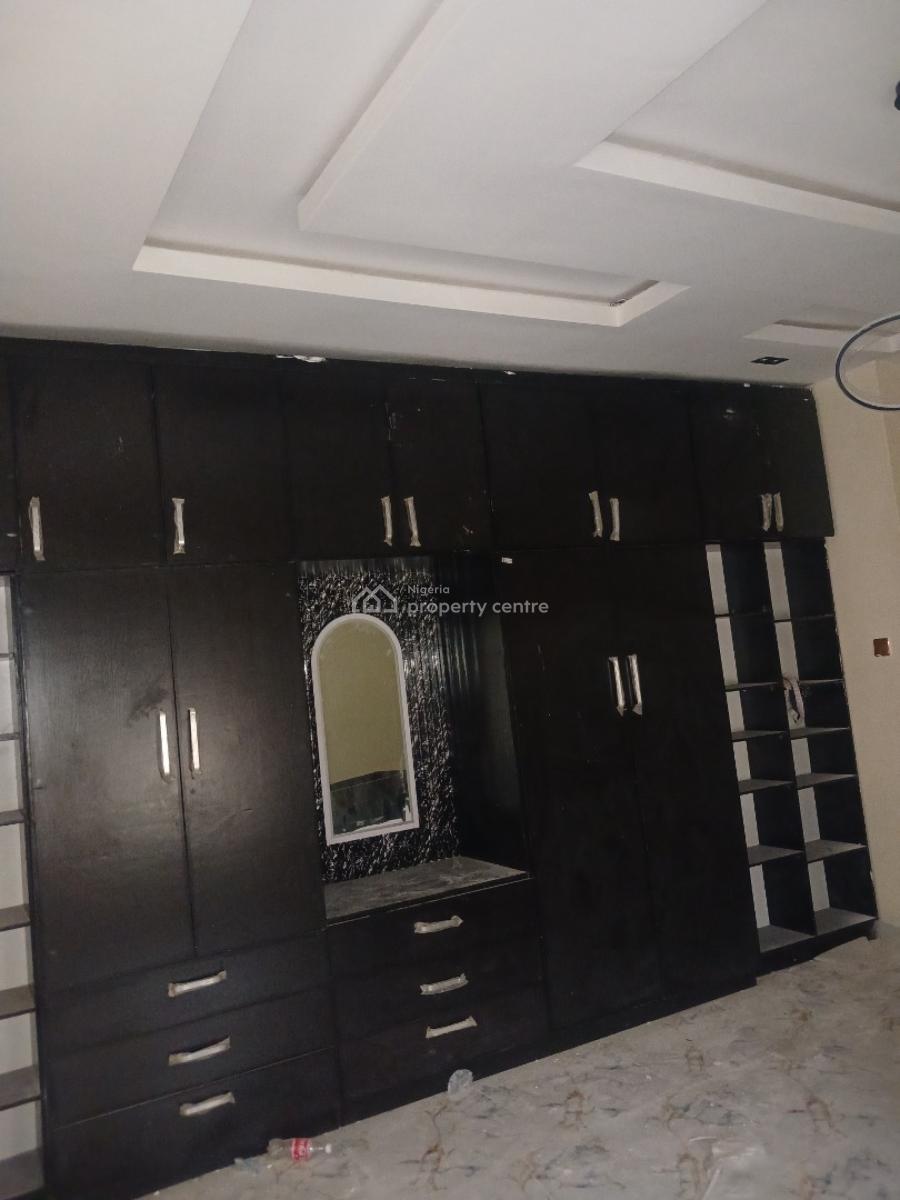 5 Bedroom Duplex, New Bodija, Ibadan, Oyo, Semi-detached Duplex for Rent