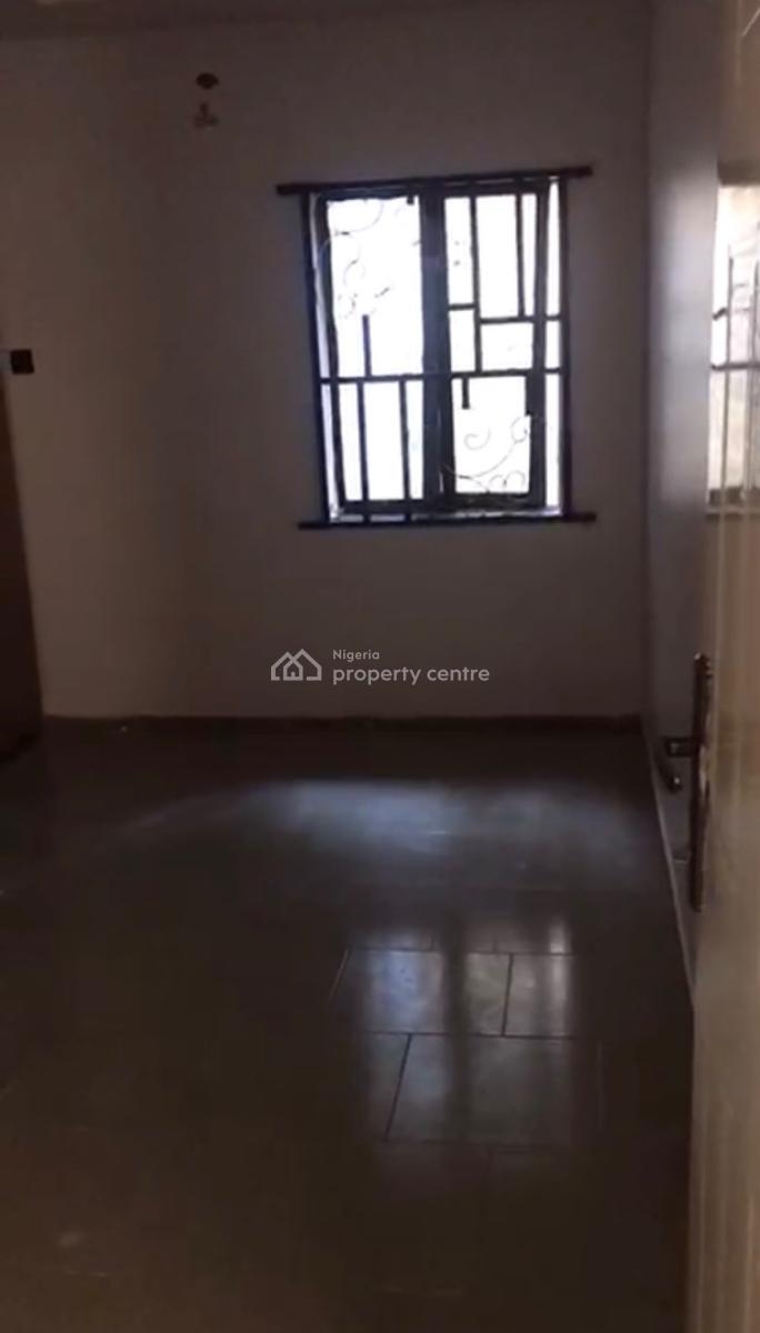 a Compact 2 Bedroom Flat with Rooms En-suite and Pop, Off Admiralty, Lekki Phase 1, Lekki, Lagos, Flat / Apartment for Rent