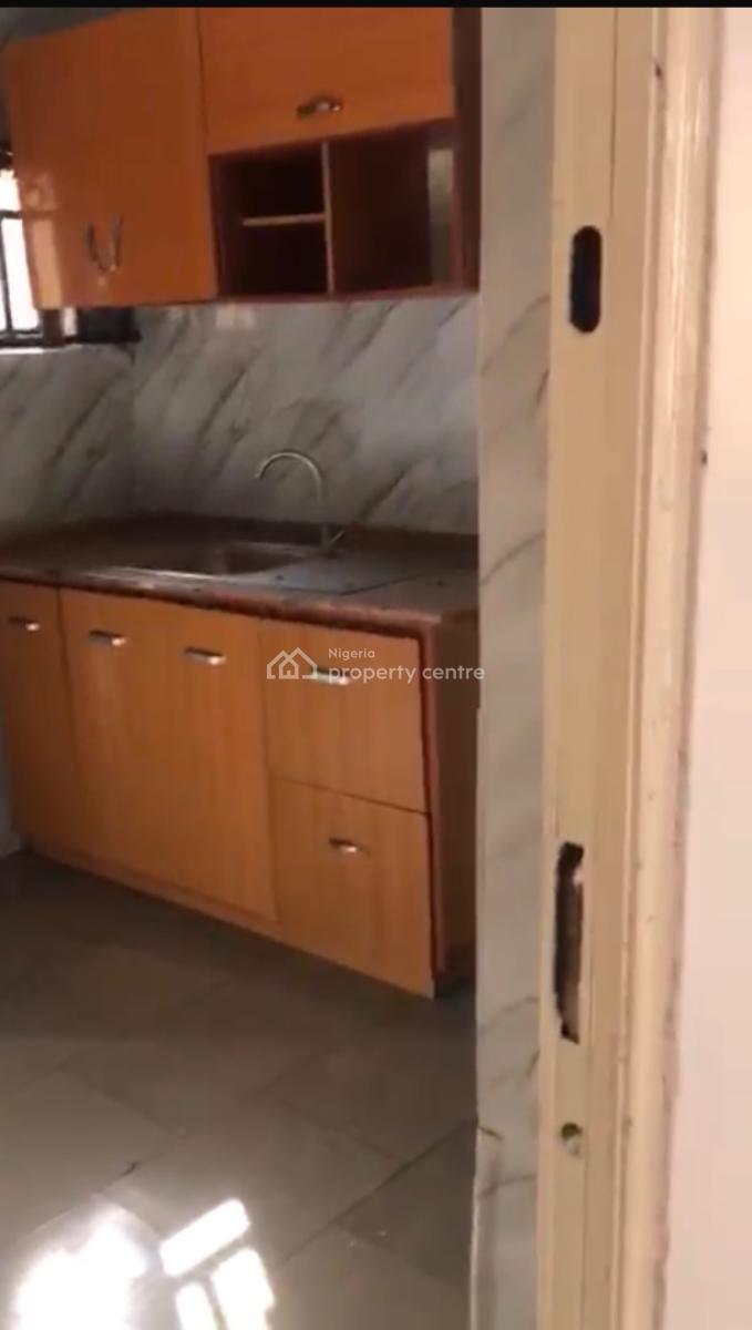 a Compact 2 Bedroom Flat with Rooms En-suite and Pop, Off Admiralty, Lekki Phase 1, Lekki, Lagos, Flat / Apartment for Rent
