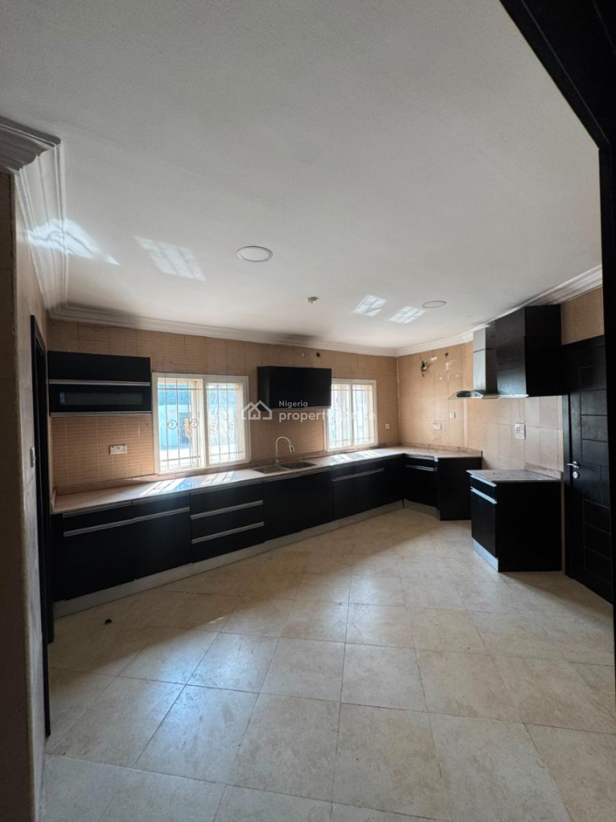 4 Units of 3-bedroom Apartments, Lekki Phase 1, Lekki, Lagos, Flat / Apartment for Rent