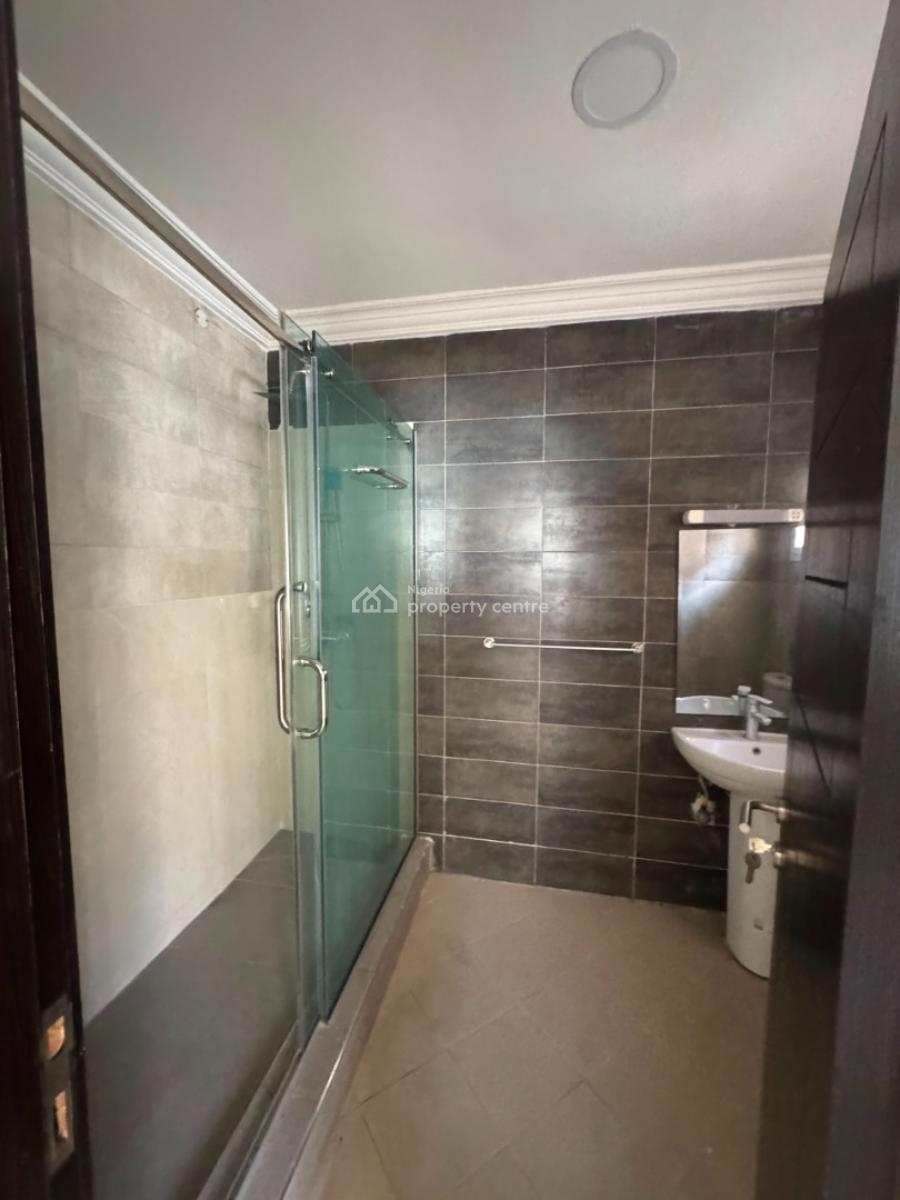4 Units of 3-bedroom Apartments, Lekki Phase 1, Lekki, Lagos, Flat / Apartment for Rent