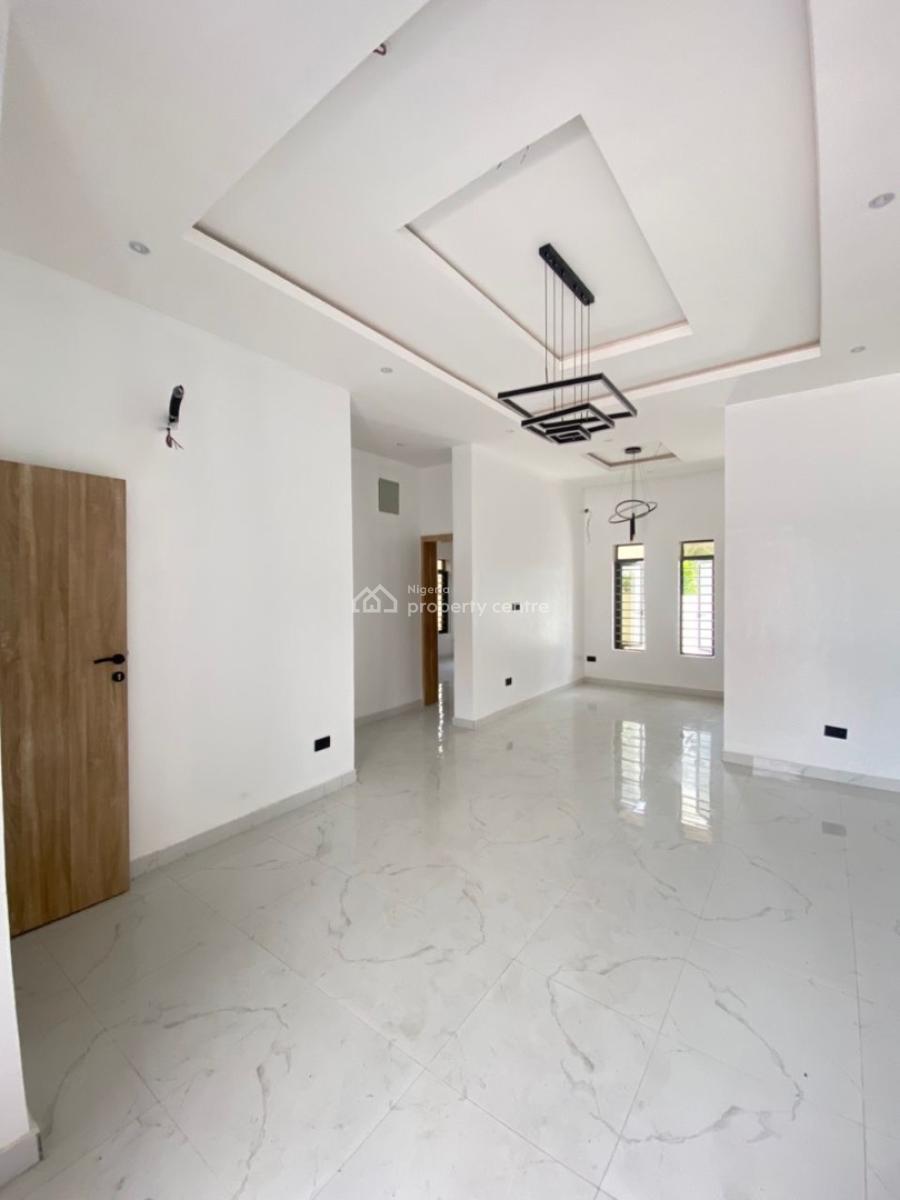 Man Excellent 2 Bedroom Apartment, Abraham Adesanya, Ajah, Lagos, Flat / Apartment for Sale