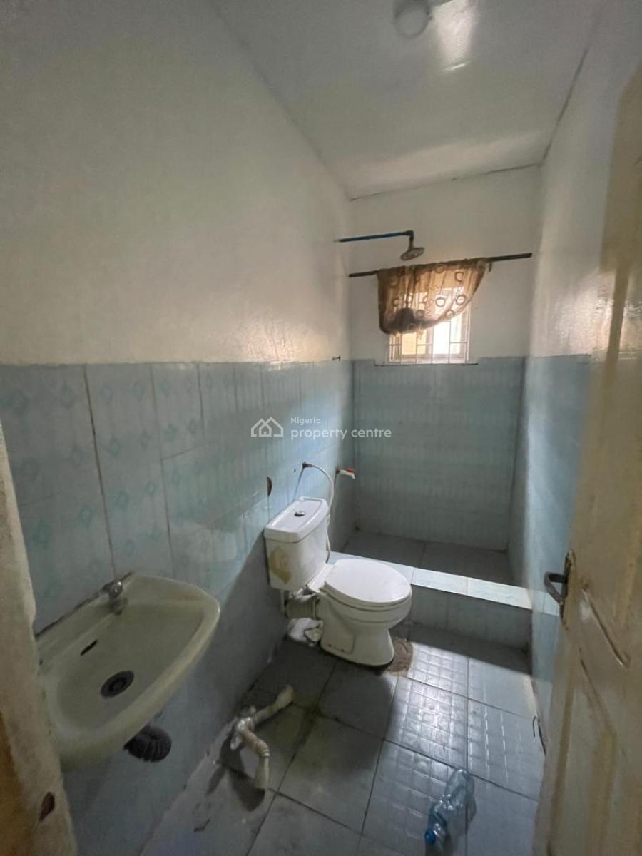 Luxurious a Roomself Contain, Oba Oyekan Estate Lekki Phase 1 Lakki Lagos, Lekki Phase 1, Lekki, Lagos, Self Contain (single Rooms) for Rent