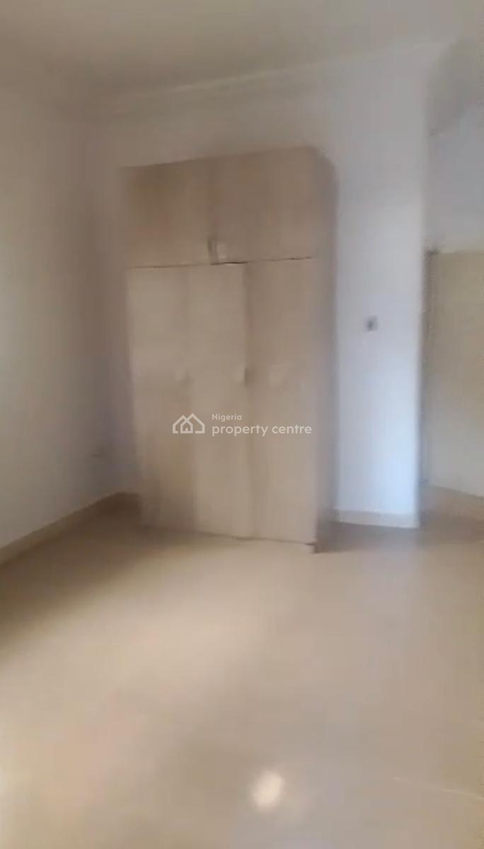 Spacious Self Contain in a Very Good Location, Lekki Phase 1, Lekki, Lagos, Self Contain (single Rooms) for Rent