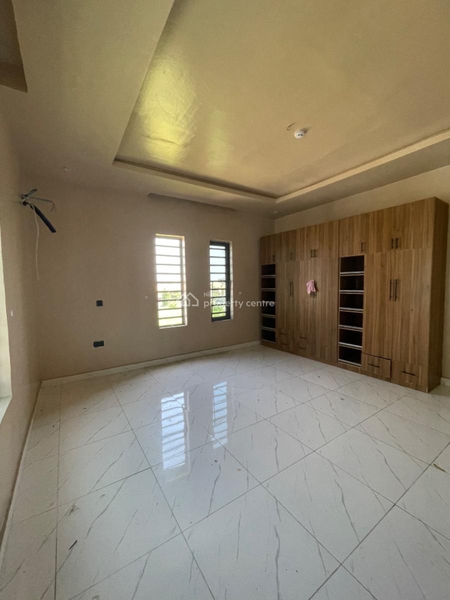 Massively Spacious 3bedroom (upstairs), Estate Behind Royal Garden Before Abraham Adesanya Bus Stop, Ajah, Lagos, Flat / Apartment for Rent