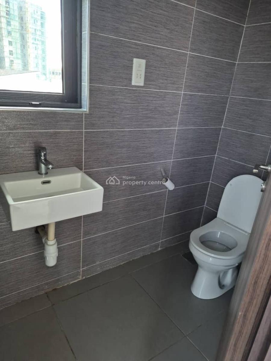 Luxury 2bedroom Apartment, Perinwinkle, Lekki Phase 1, Lekki, Lagos, Flat / Apartment for Rent