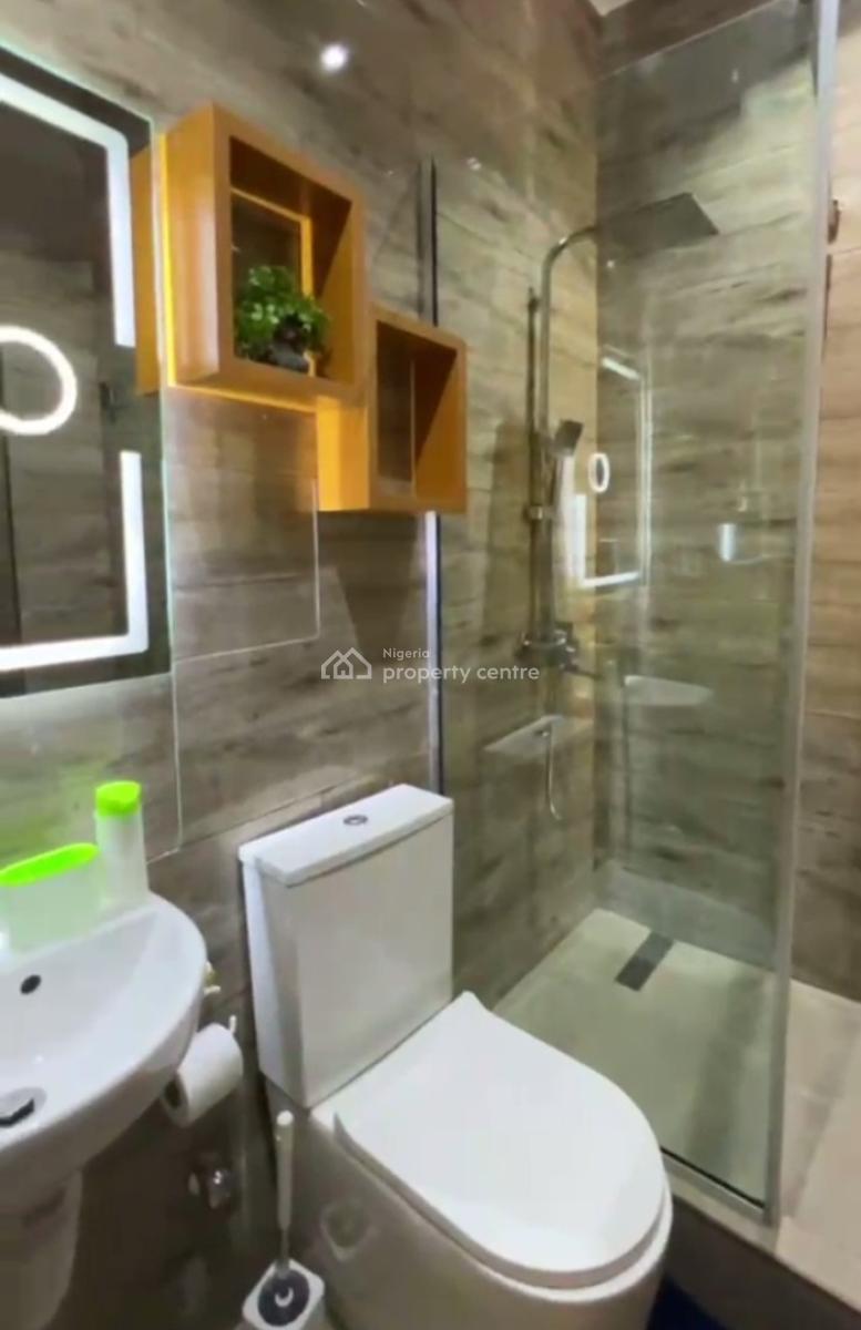 Fully Furnished 2 Bedroom Apartment, Lekki Phase 1, Lekki, Lagos, Flat / Apartment for Rent
