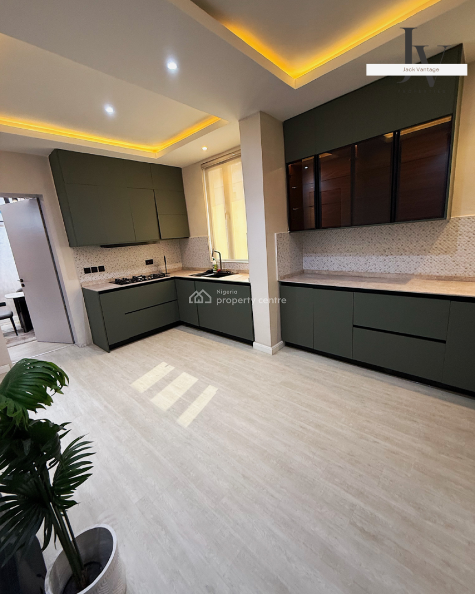 Exquisite Fully Furnished 3-bedroom Apartment, Lekki Phase 1, Lekki, Lagos, Flat / Apartment for Sale
